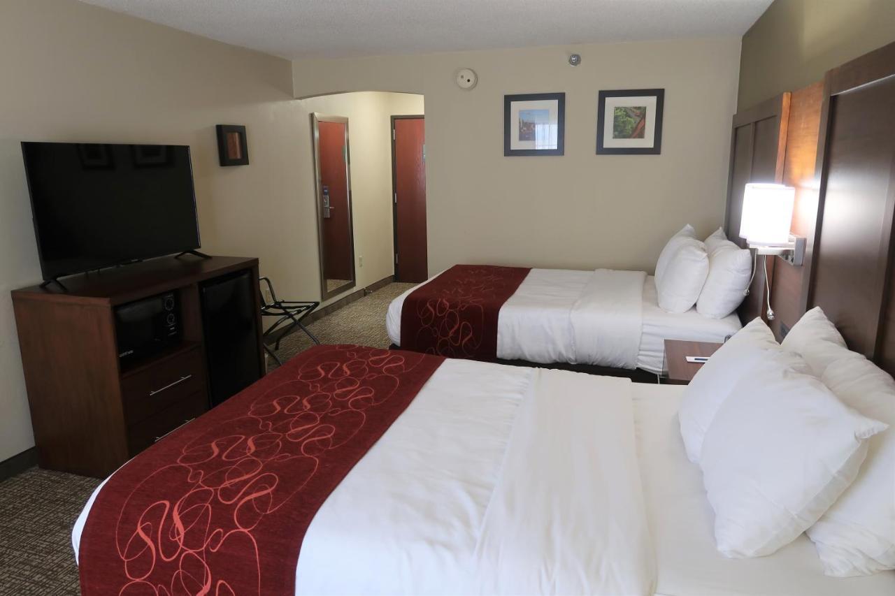 Comfort Suites Pittsburgh Airport Robinson Township  Exterior photo
